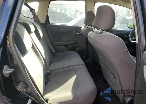 2013 Honda Fit из США, поврежденный, VIN JHMGE8H36DC032838